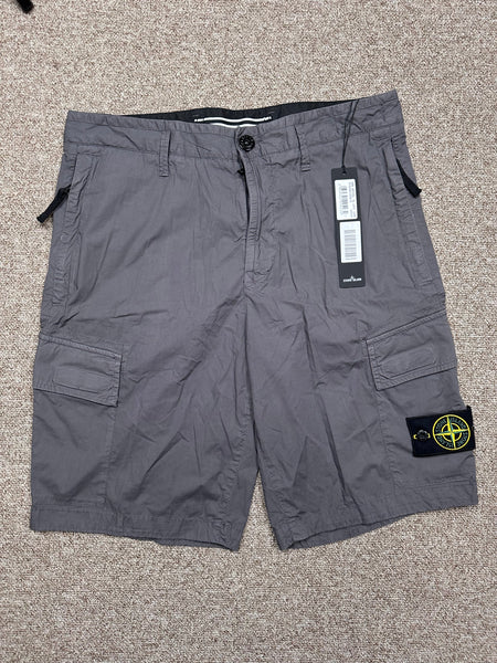 Stone Island Cargo Shorts - W30” - BNWT