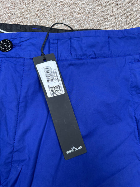 Stone Island Cargo Shorts - W33” - BNWT