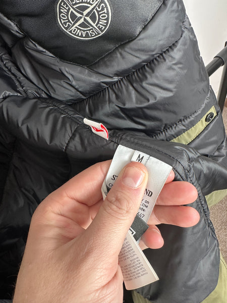Stone Island Micro Reps Jacket With Primaloft Insulation (M)
