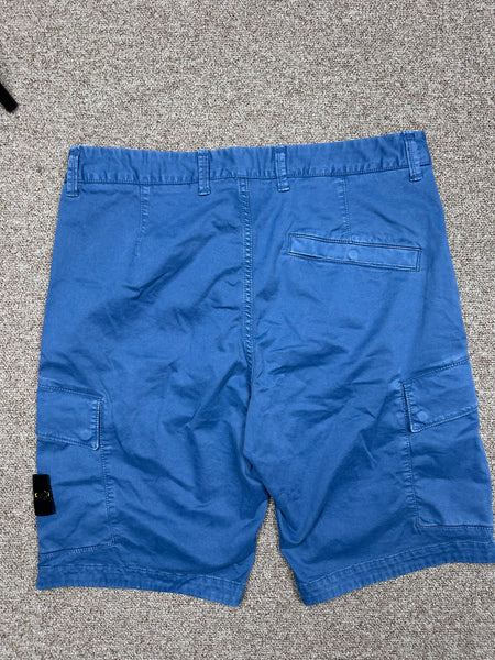 Stone Island Cargo Shorts - W32” - BNWT